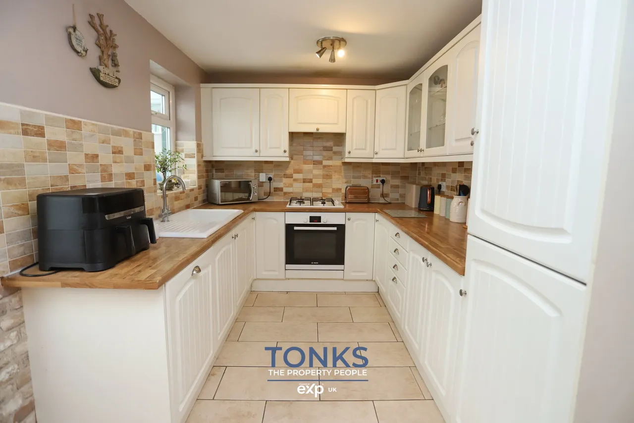 Brelades Close, Dudley, DY1 2UZ, photo 5