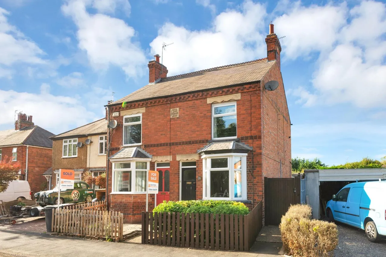 2 bed house for sale, Main Road, Asfordby Valley, LE14