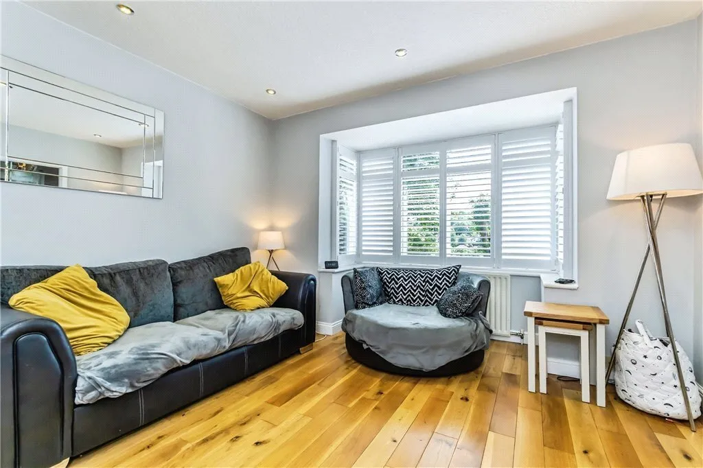 Milner Road, Caterham, Surrey, CR3, photo 4