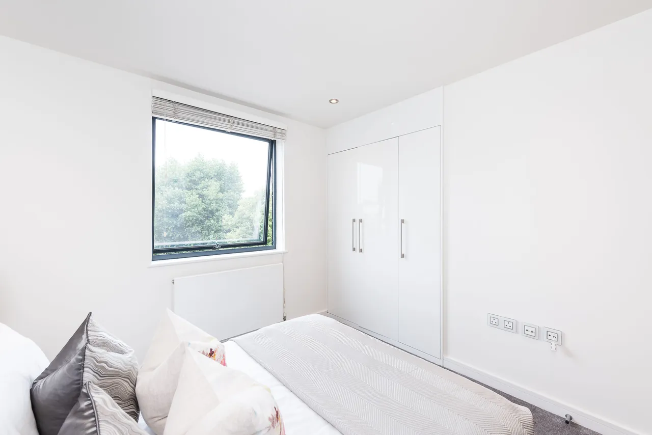 Flat 15, 161 Fulham Road, London, photo 8