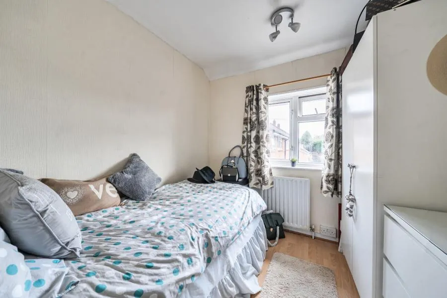Larch Close, Camberley, GU15, photo 13