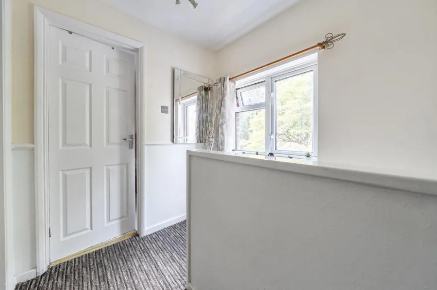 Larch Close, Camberley, GU15, photo 14