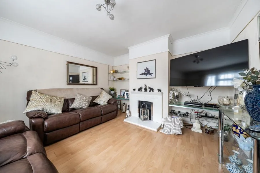 Larch Close, Camberley, GU15, photo 7