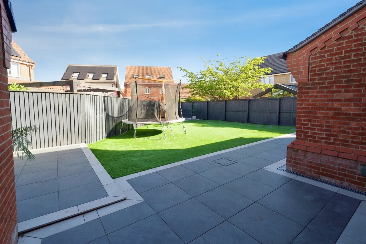 Kingsbrook Chase, Wath-Upon-Dearne, Rotherham, photo 4
