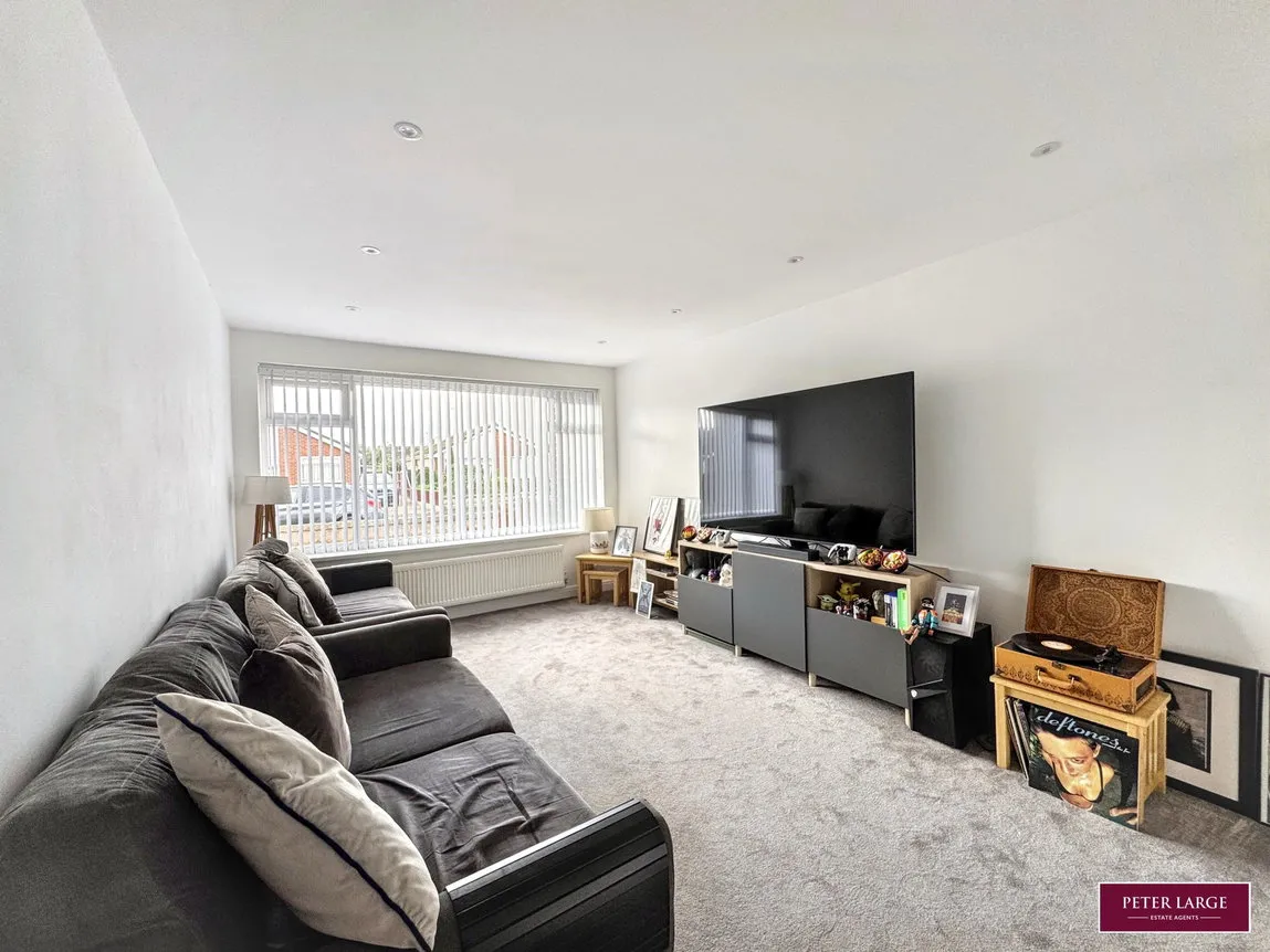 The Meadows, Prestatyn, LL19, photo 4