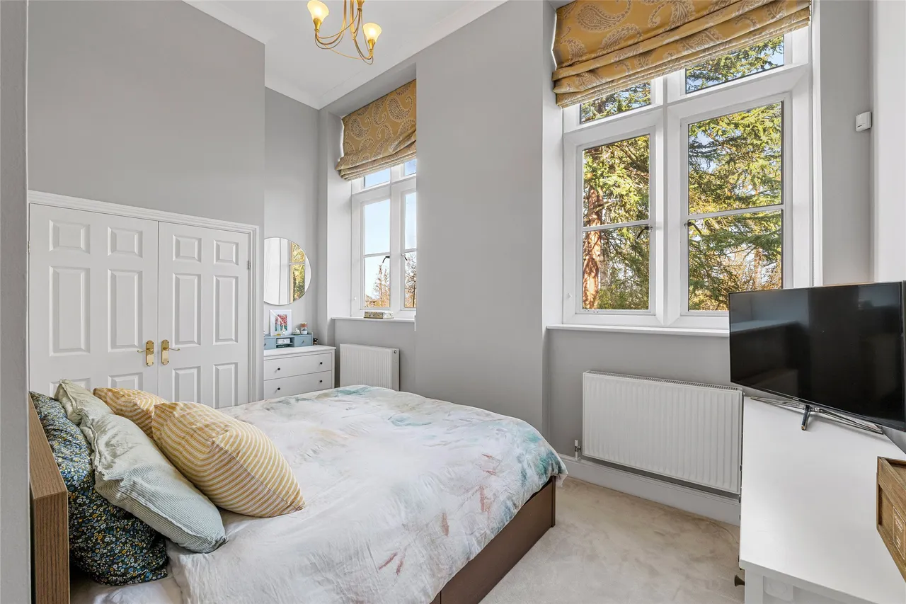 Lavender Close, Leatherhead, KT22, photo 8