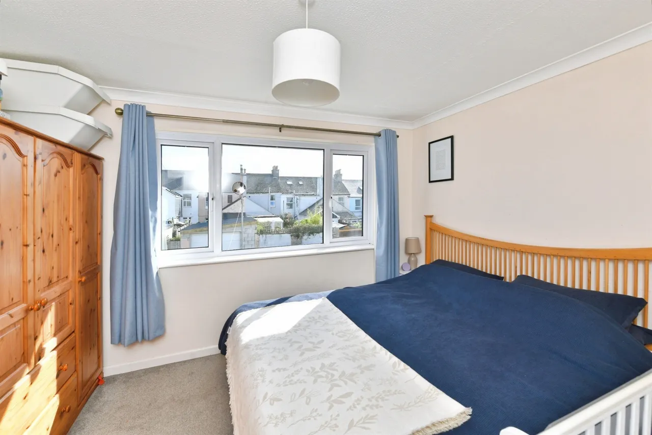 Longmeadow Road, Saltash, photo 12