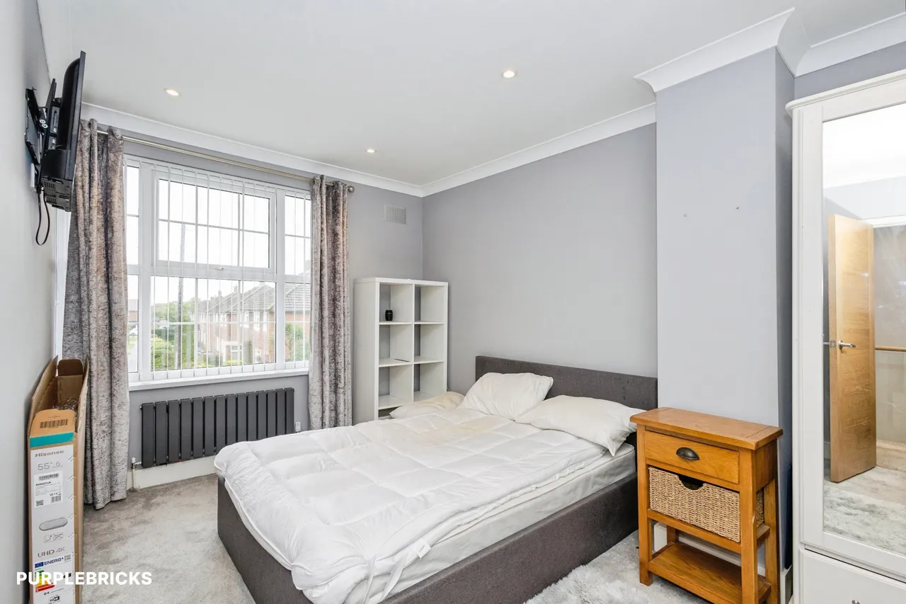 Wigan Crescent, Bedhampton, PO9, photo 22