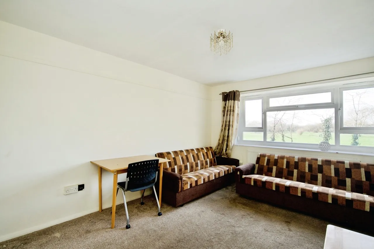 Forest View Road, Manor Park, London, E12, photo 2