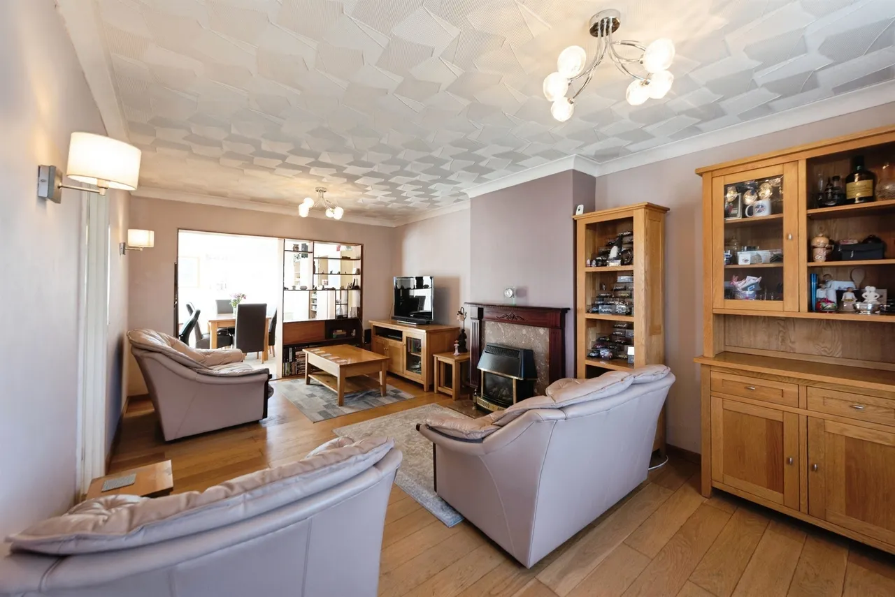Silverdale Drive, Waterlooville, photo 2