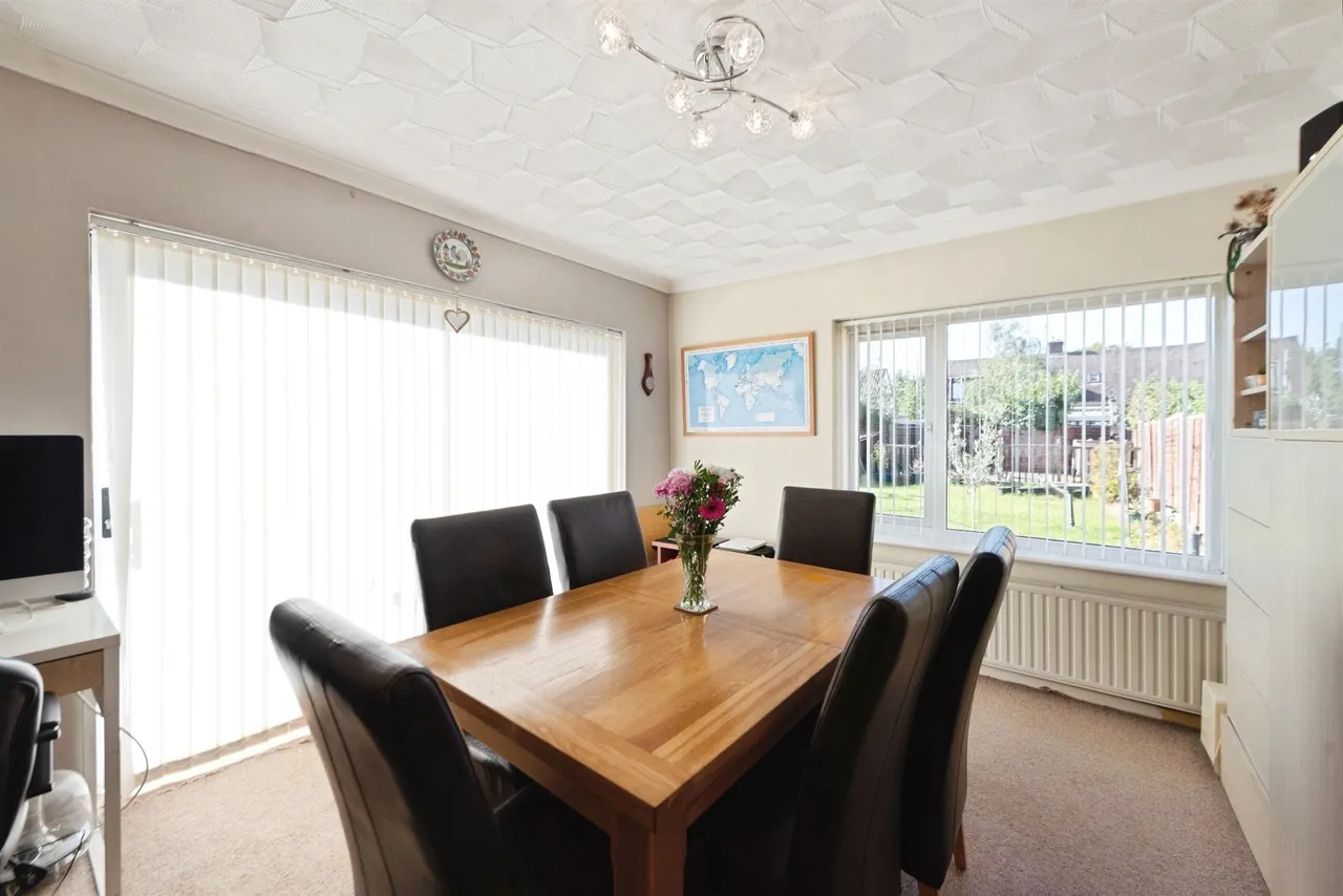 Silverdale Drive, Waterlooville, photo 3