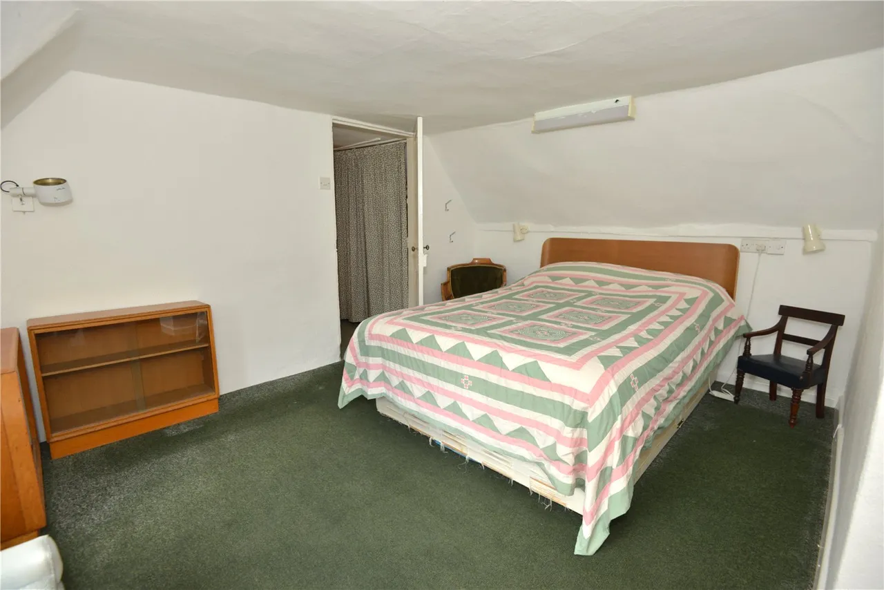 Rockbourne Road, Sandleheath, Fordingbridge, Hampshire, SP6 1QF, photo 15