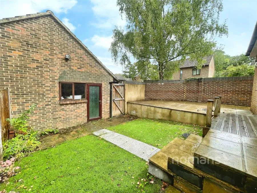 Nursery Gardens, Winchester, SO22, photo 10