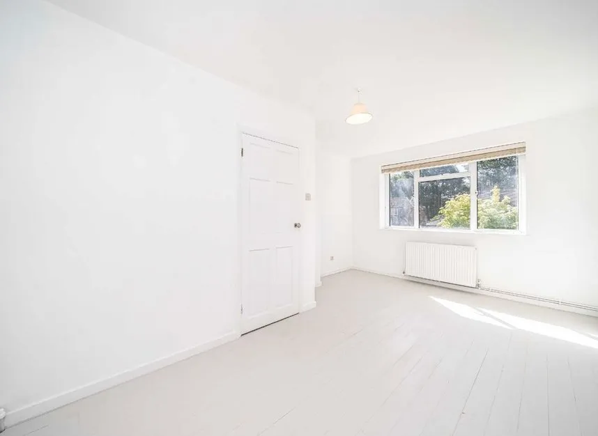 Hawkewood Road, Sunbury-On-Thames, TW16, photo 5