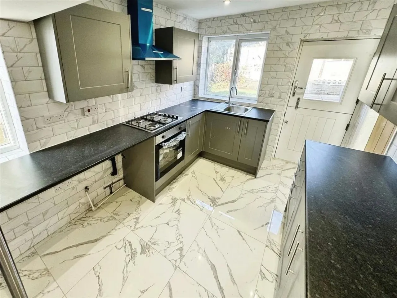 Beechfield Road, Swinton, M27, photo 3