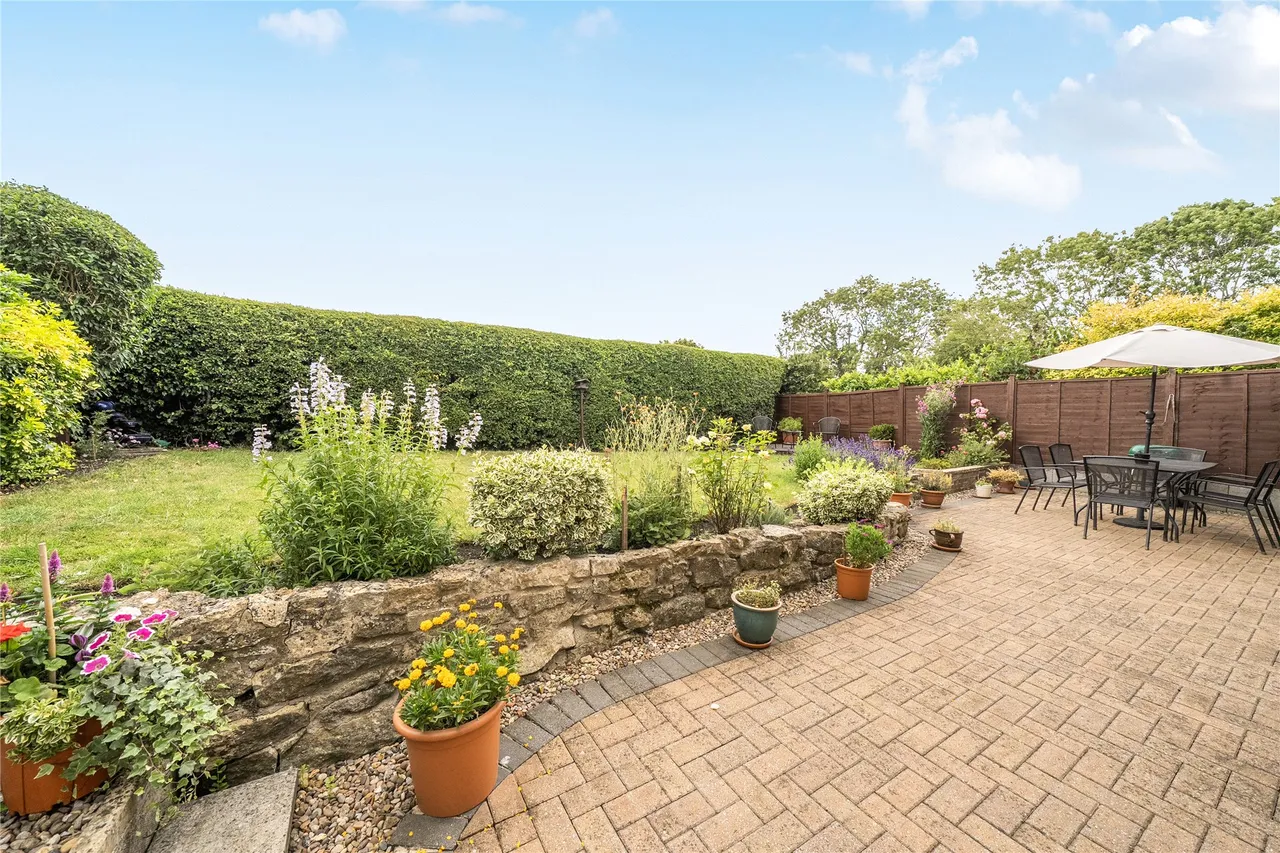 Hawkswood, Olney, MK46, photo 3
