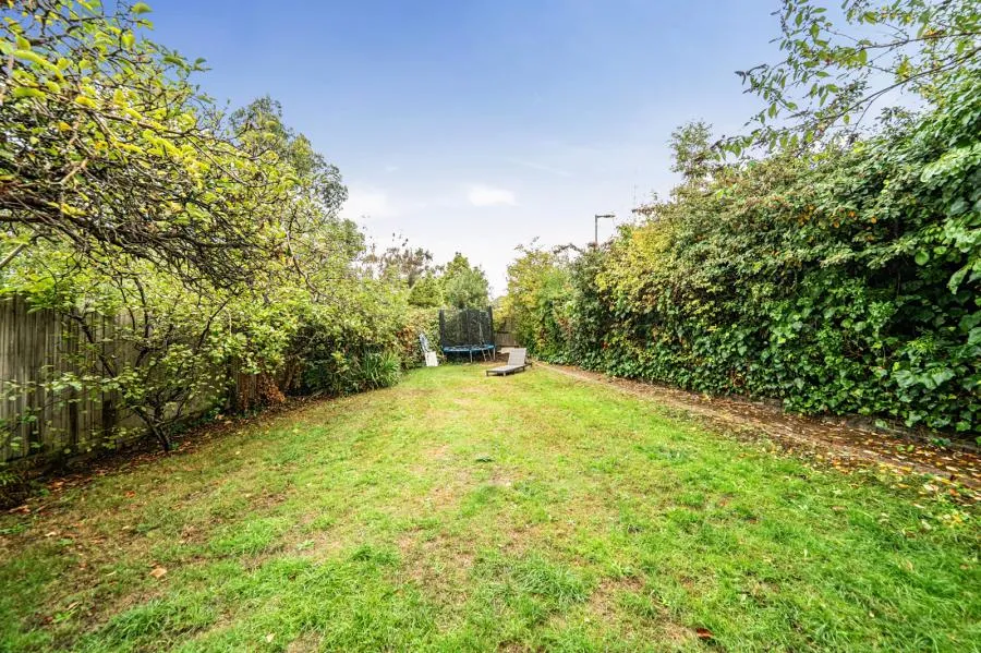 Hillcrest Gardens, London, N3, photo 20