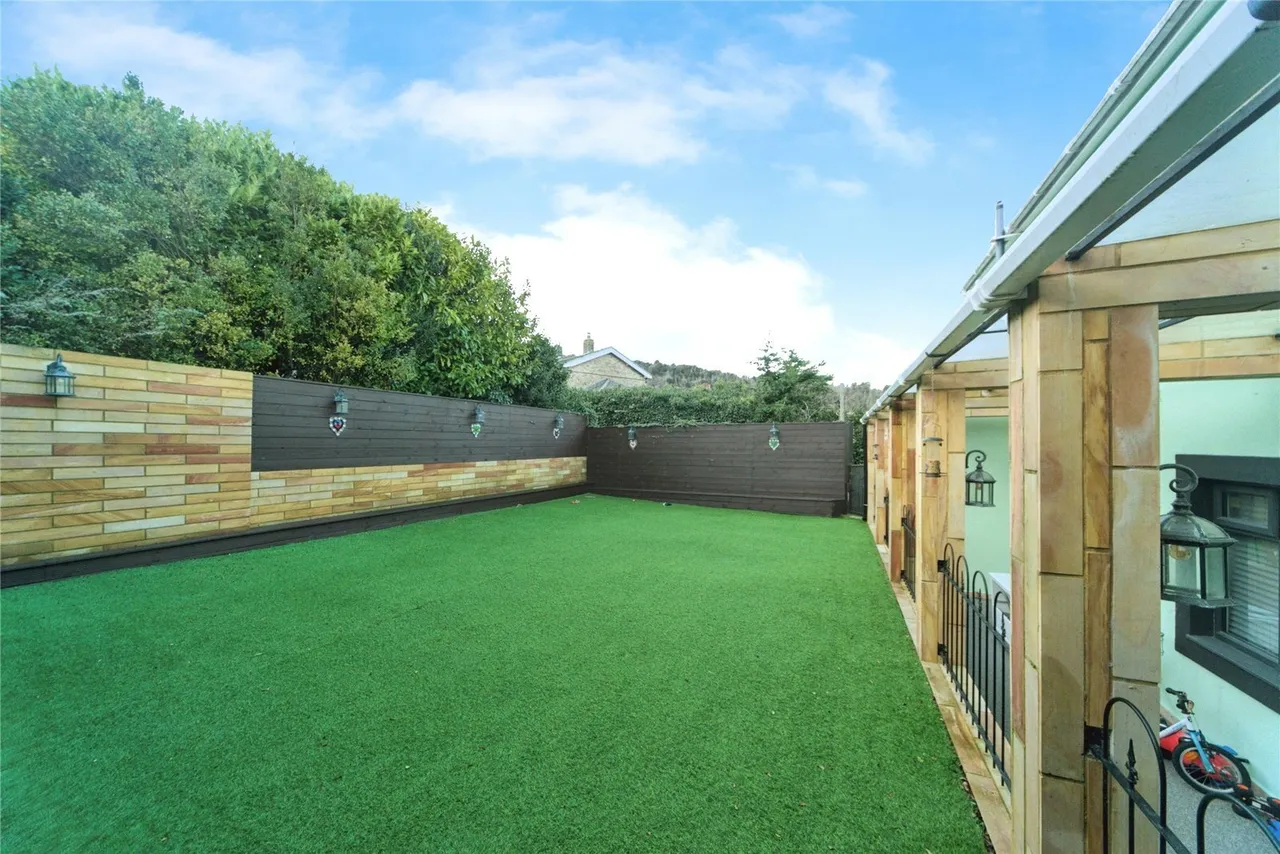 Burrow Down, Eastbourne, BN20, photo 30