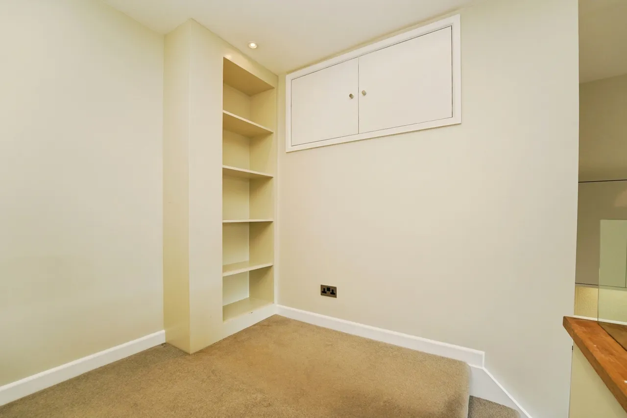 Pittville Circus Road, Cheltenham, GL52, photo 8