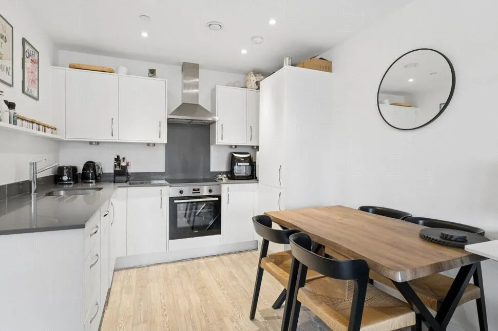 Thurlows Court, Watford, Hertfordshire, WD18, photo 4