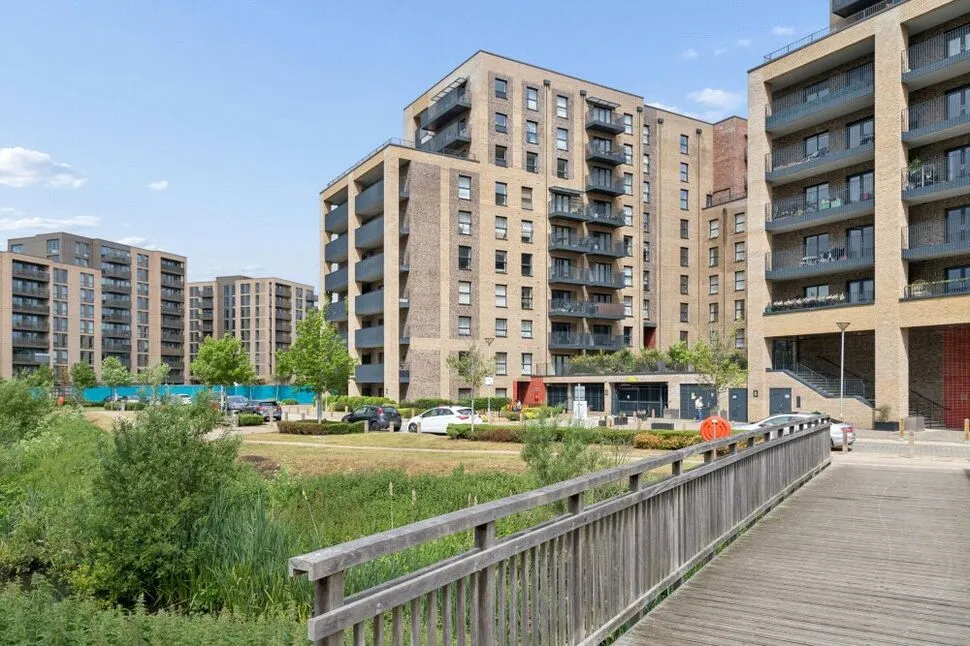 1 bed flat to rent — Thurlows Court, Watford, Hertfordshire, WD18