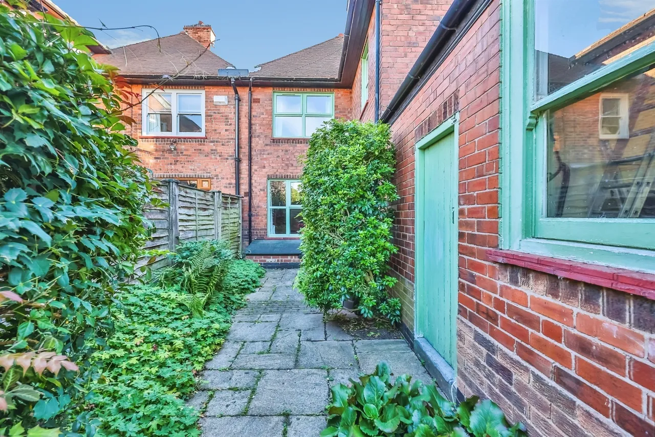 Wood Lane, Hucknall, NG15, photo 22
