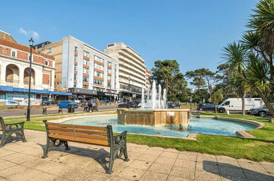 Durley Gardens, Bournemouth, BH2, photo 13
