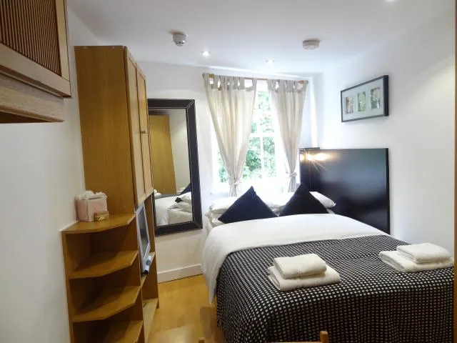 property to rent, Cartwright Gardens, Bloomsbury, WC1H