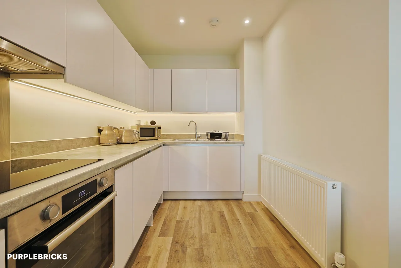 Park Boulevard, Shepherds Bush, W12, photo 8