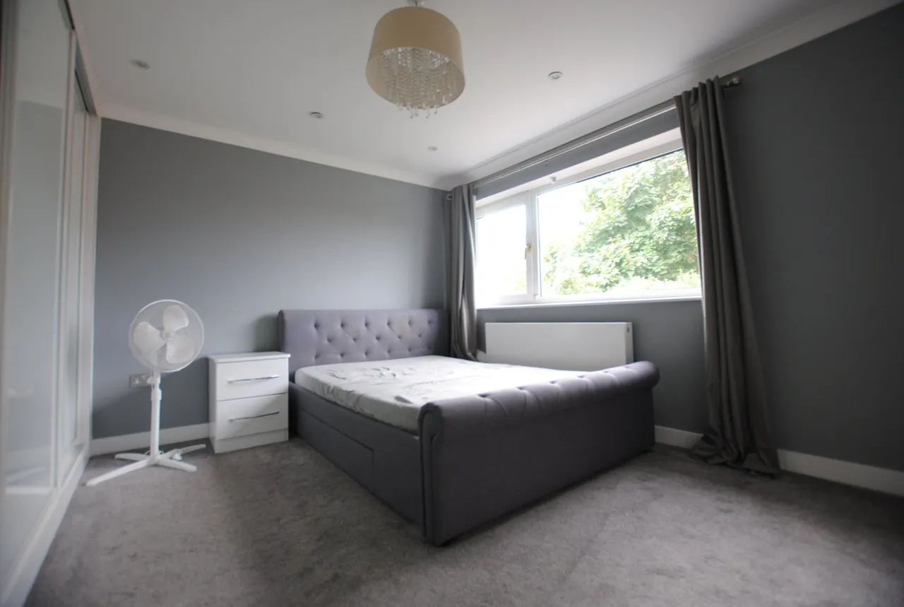 Dashwood Road, Gravesend, Kent, DA11 7LY, photo 10