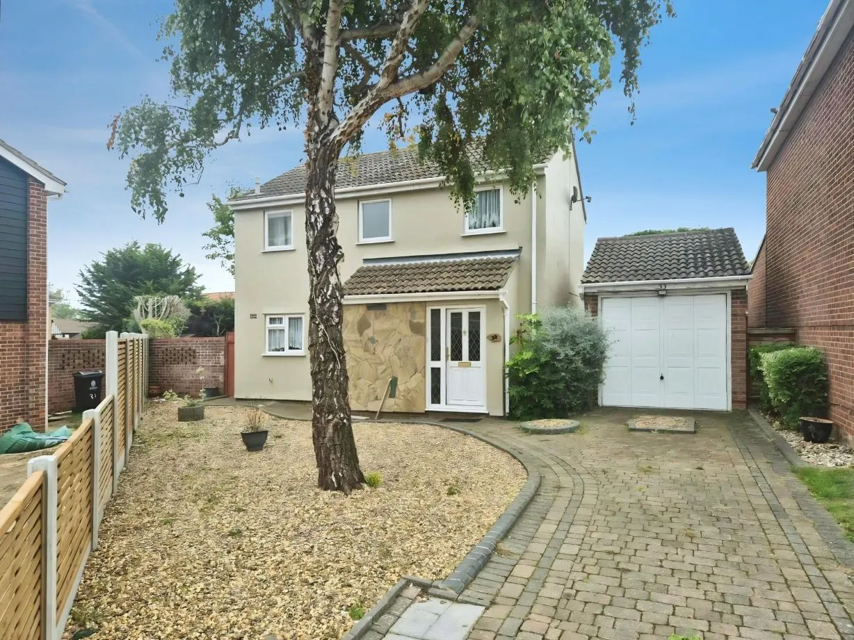 Sheriffs Way, Clacton-On-Sea, CO15, photo 15