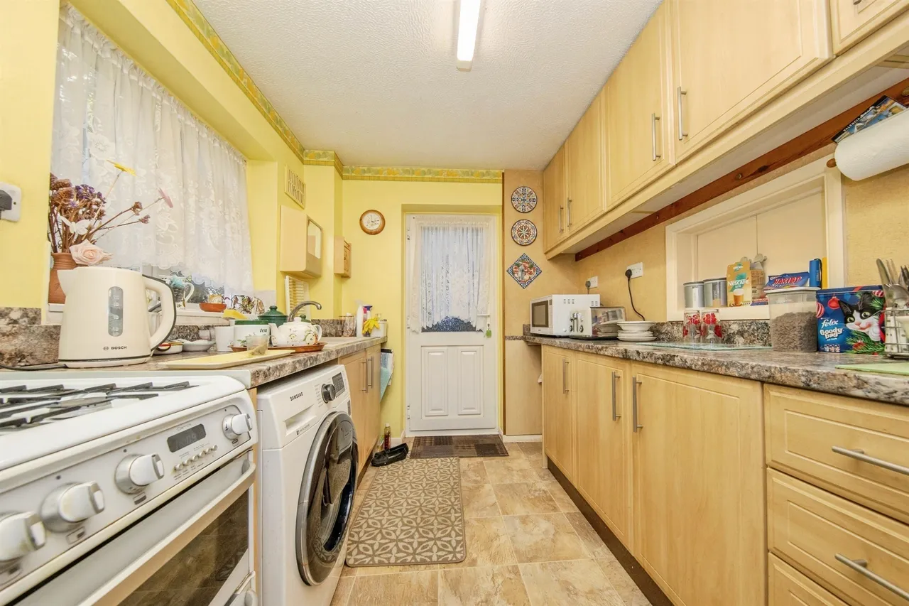 Sheriffs Way, Clacton-On-Sea, CO15, photo 5
