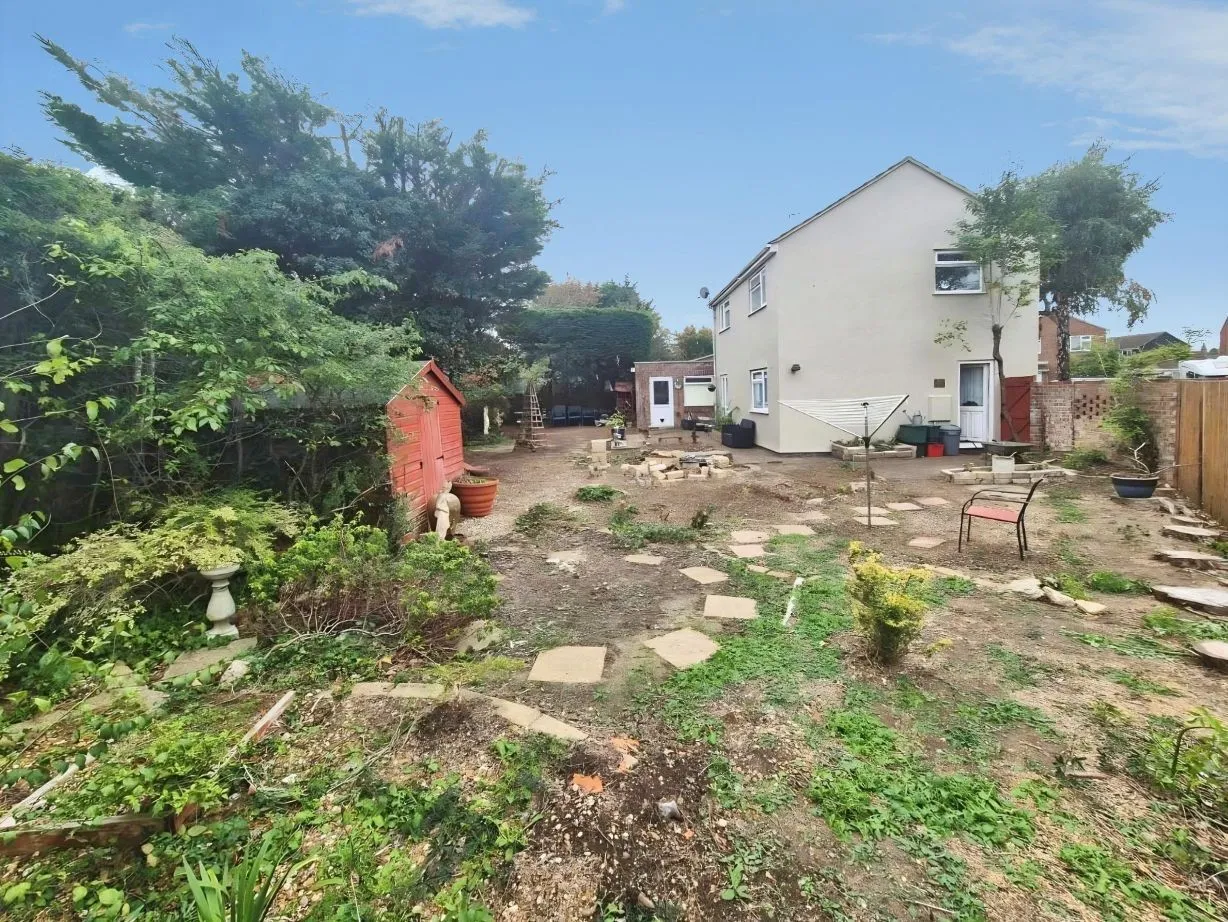 Sheriffs Way, Clacton-On-Sea, CO15, photo 12