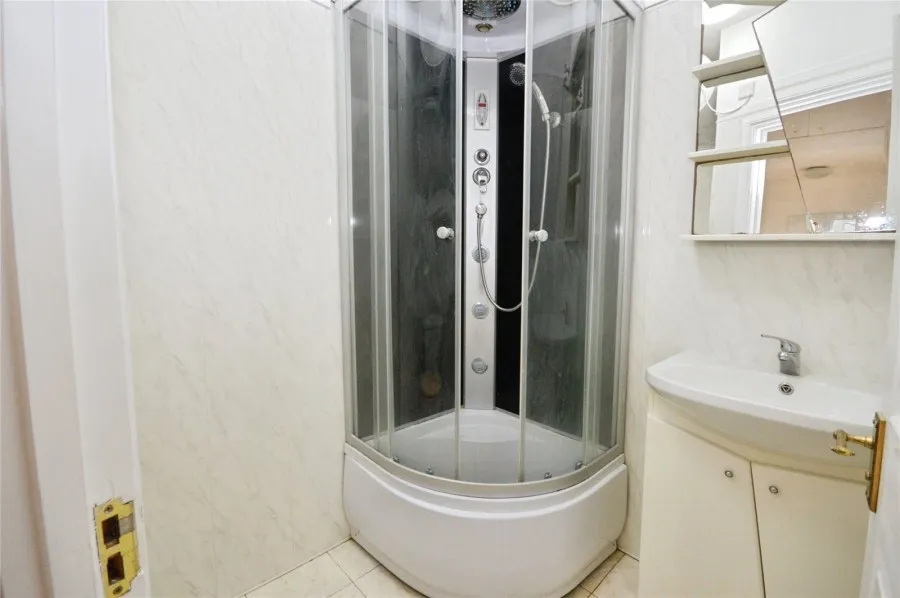 with 1 bedroom in Bishop's Stortford, CM23, photo 5