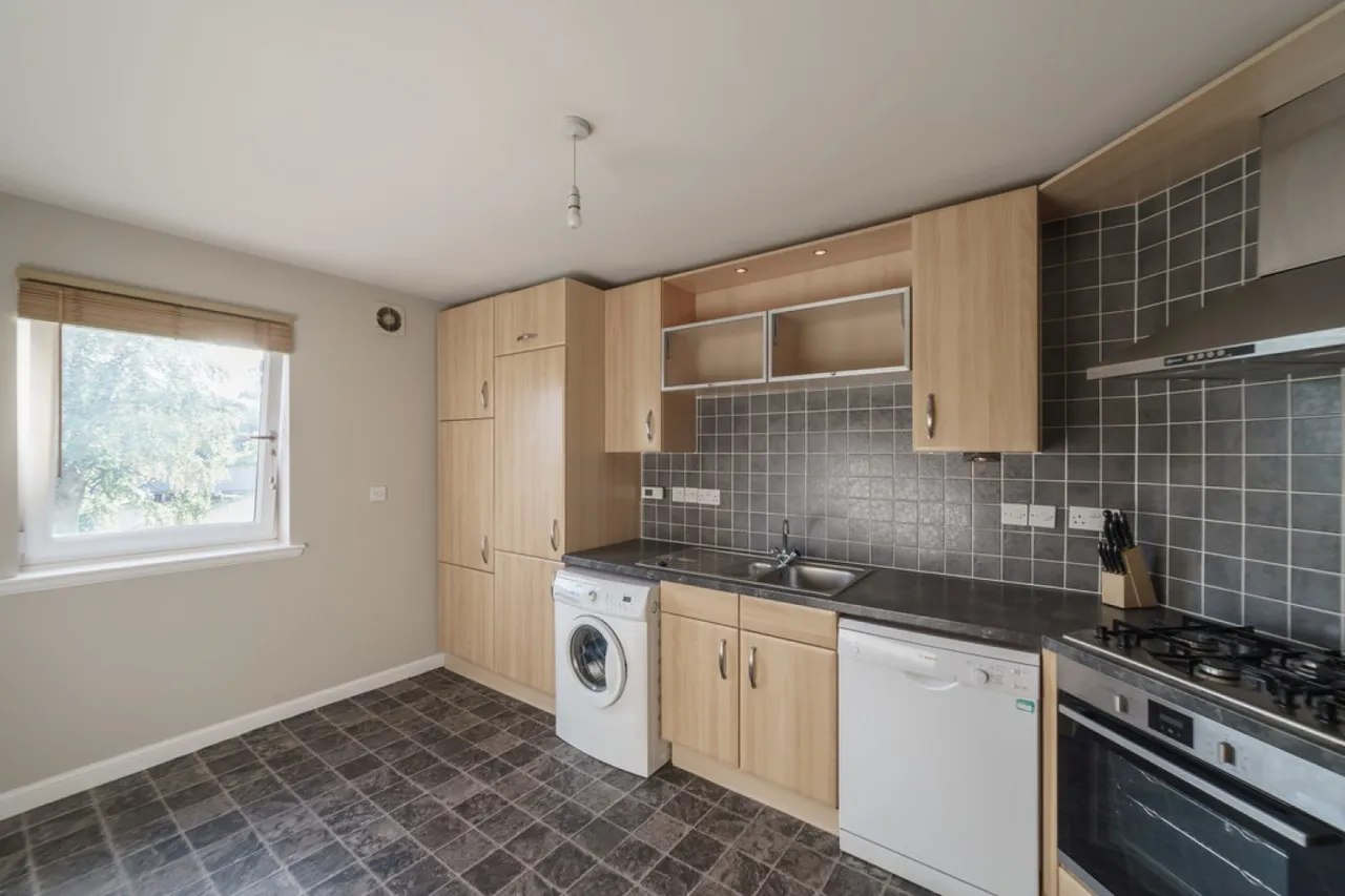 Shaw Crescent, Aberdeen, photo 9
