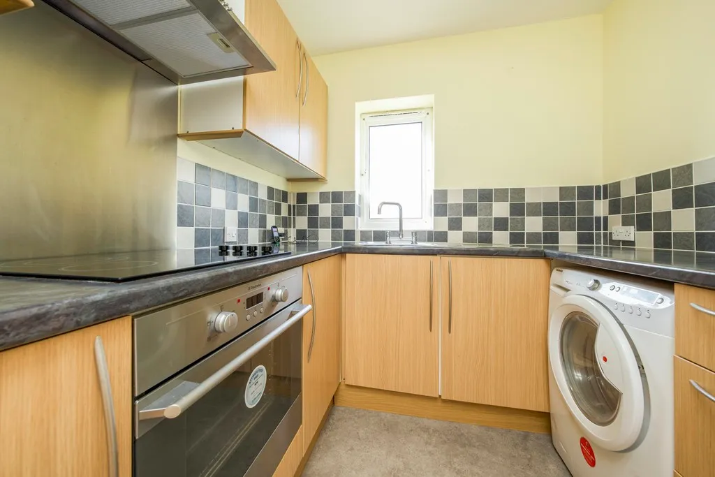 Turnpike Lane, Uxbridge, photo 10