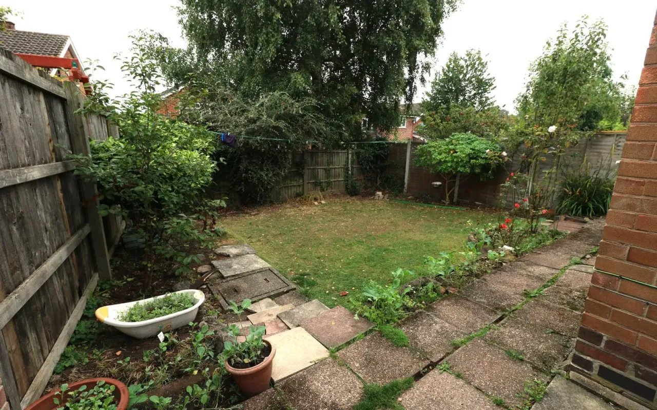 Appledore Avenue, Nottingham, photo 13