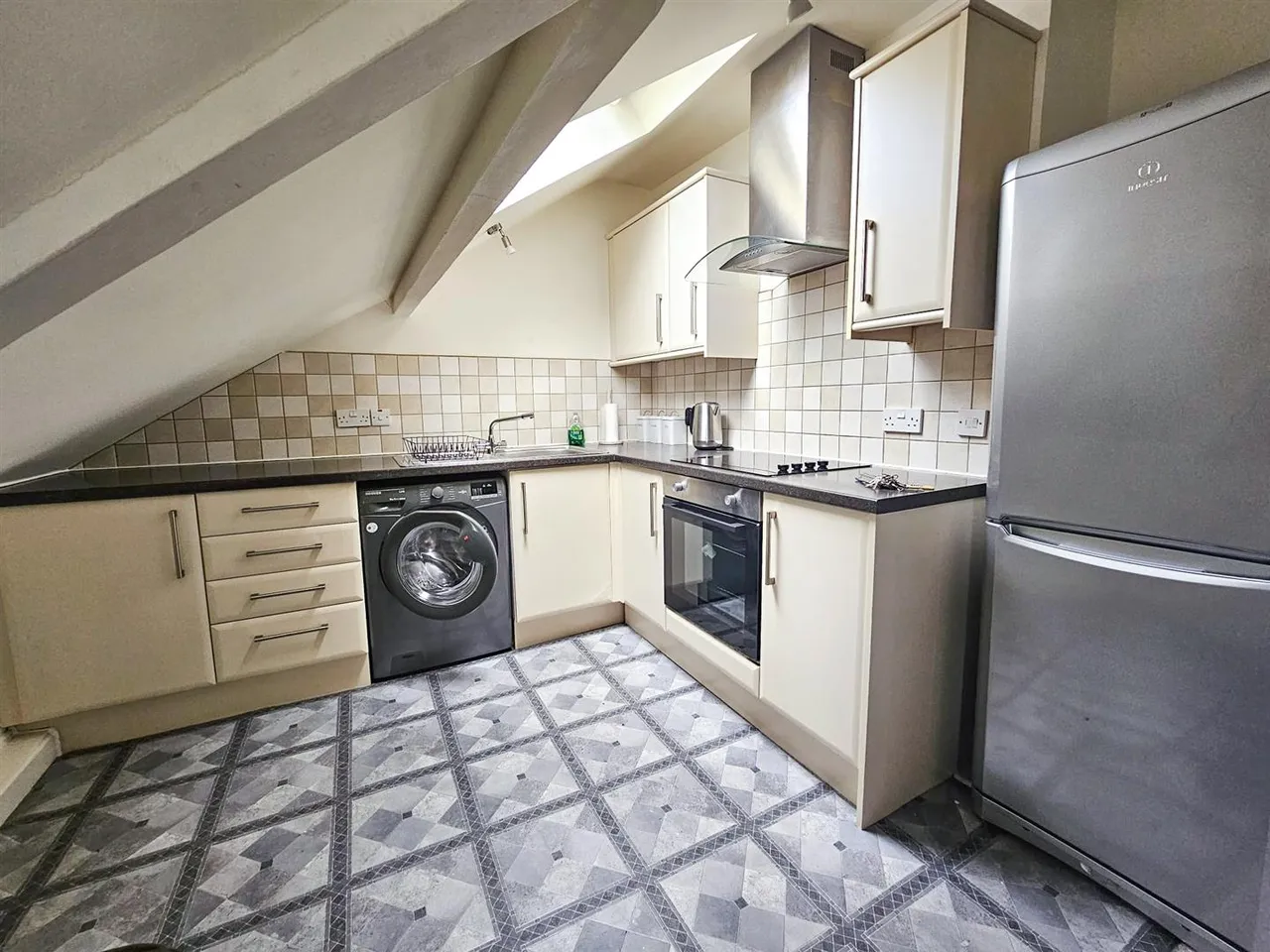 78 Bolton Road, Silsden, Keighley, BD20 0JY, photo 4