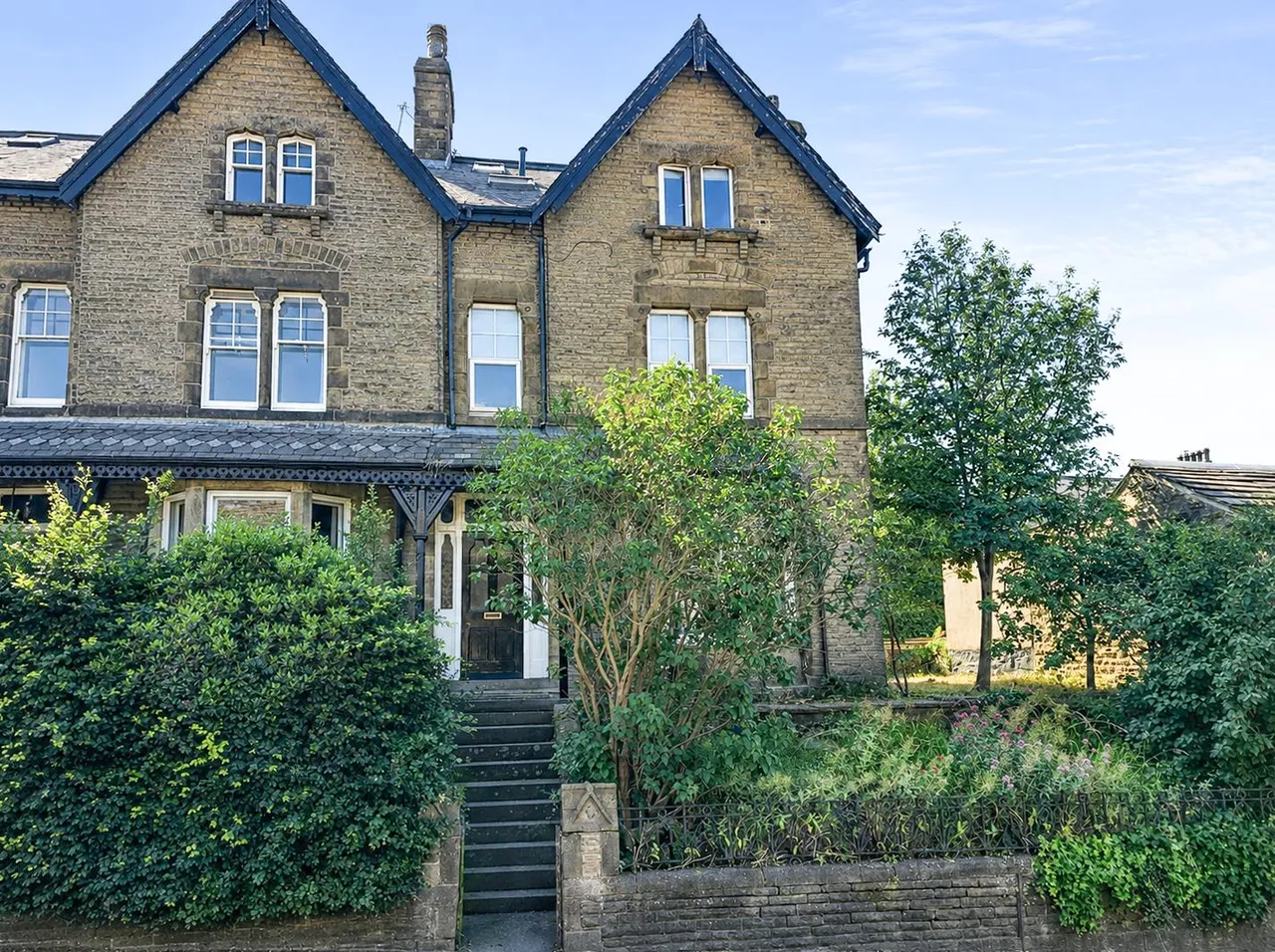 2 bed flat for sale — 78 Bolton Road, Silsden, Keighley, BD20 0JY