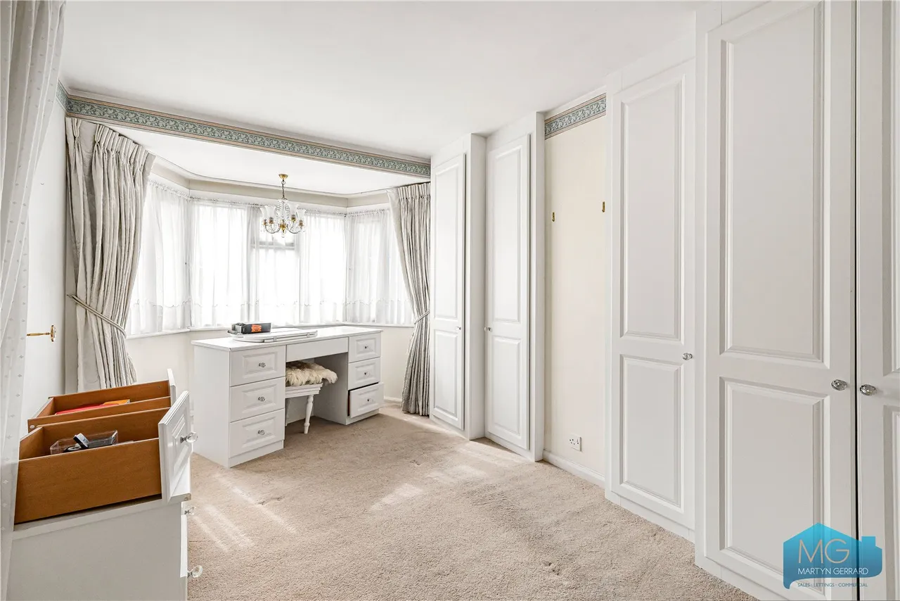 Howcroft Crescent, London, N3, photo 9