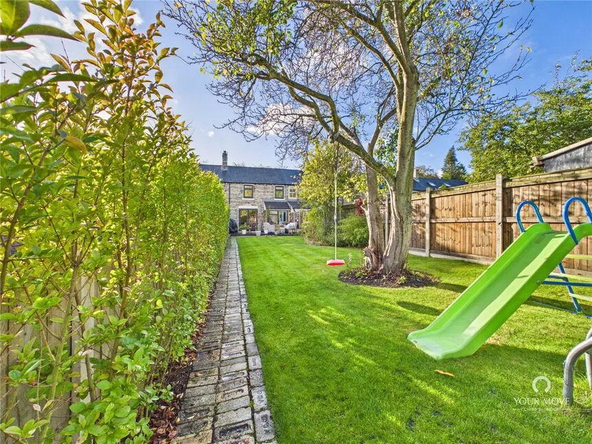 Albert Street, Victoria Garesfield, NE39, photo 23