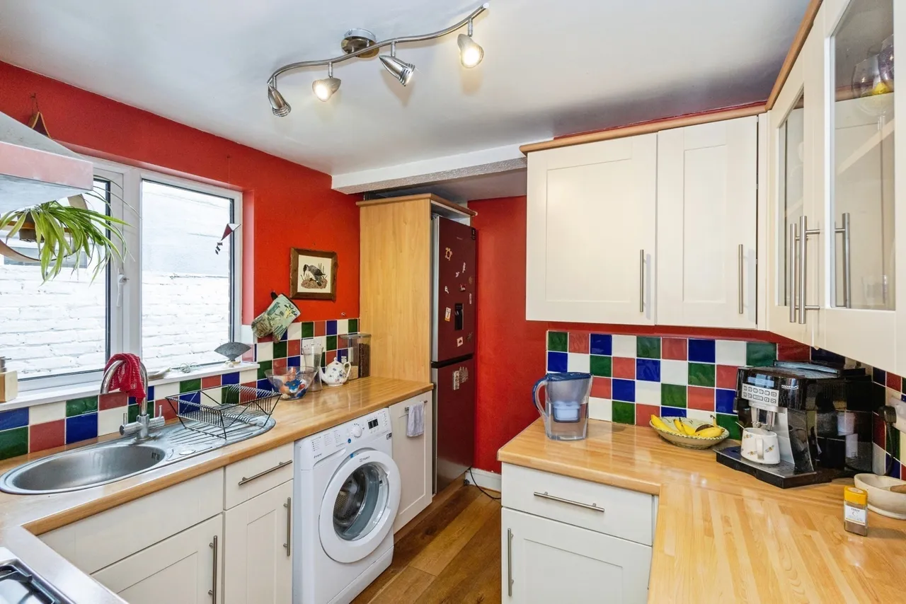 Paulsgrove Road, Portsmouth, PO2, photo 7