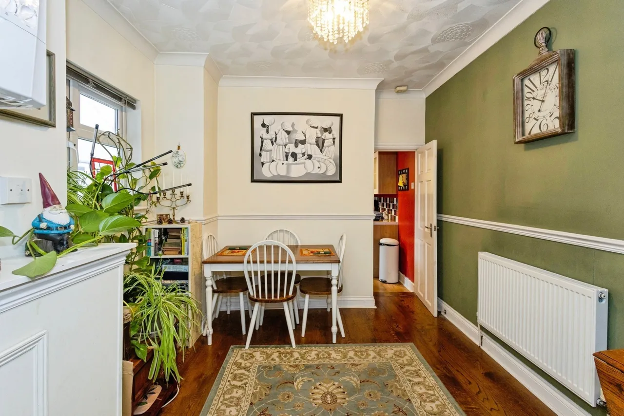 Paulsgrove Road, Portsmouth, PO2, photo 6