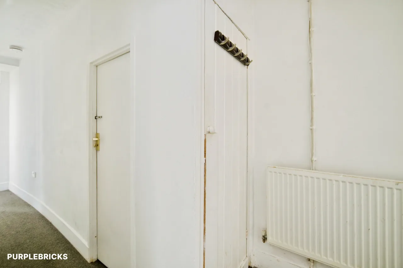 Central Park Road, London, E6, photo 5