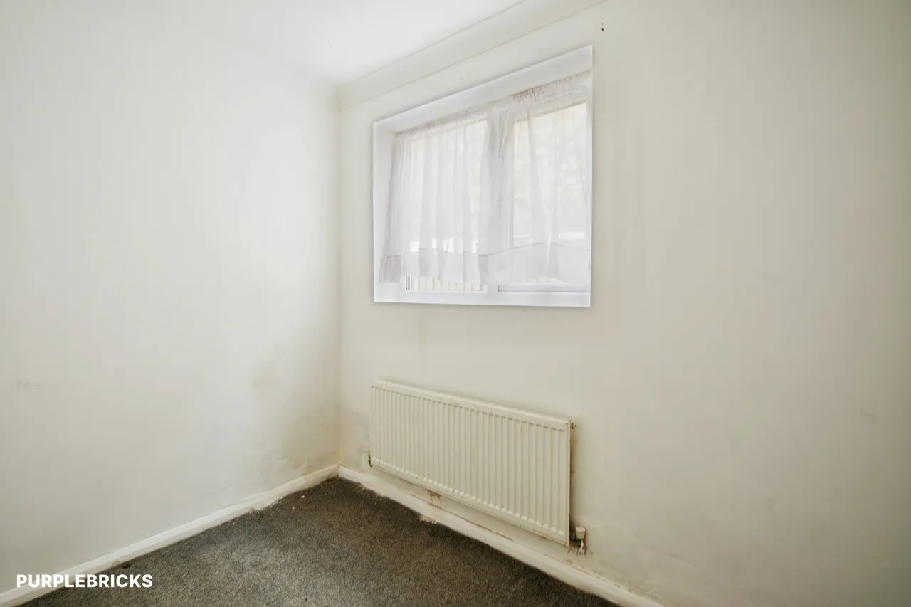 Central Park Road, London, E6, photo 20