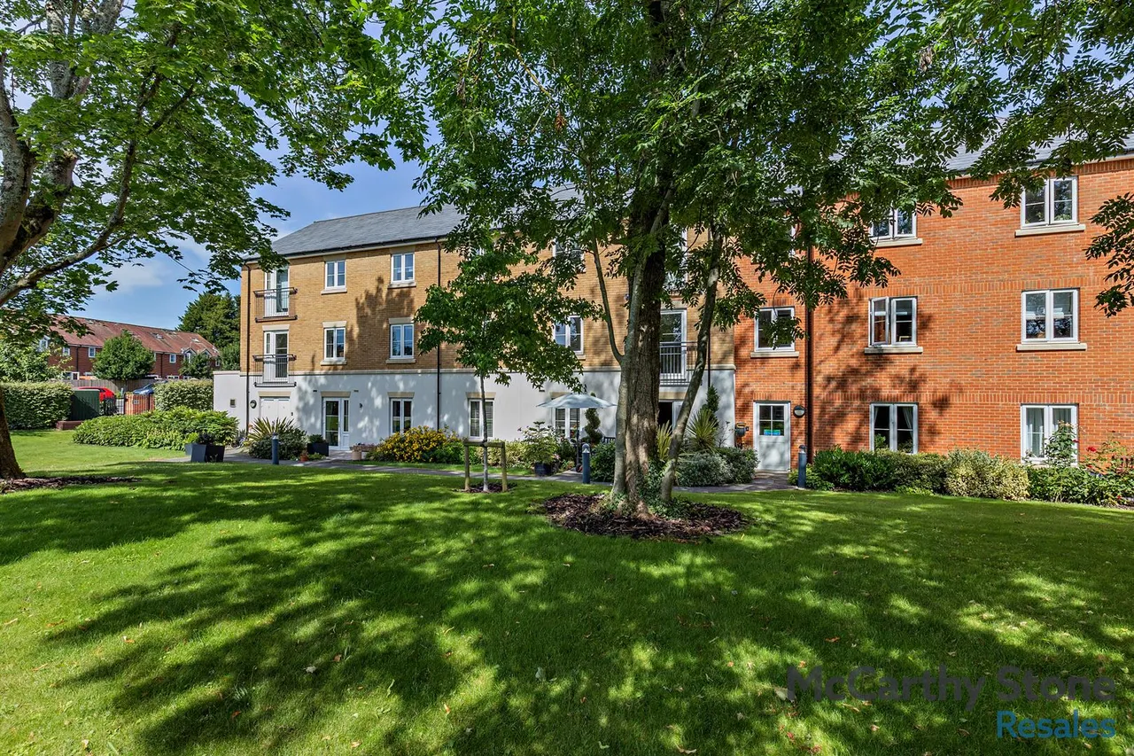 Orchard Lane, Alton, GU34, photo 23