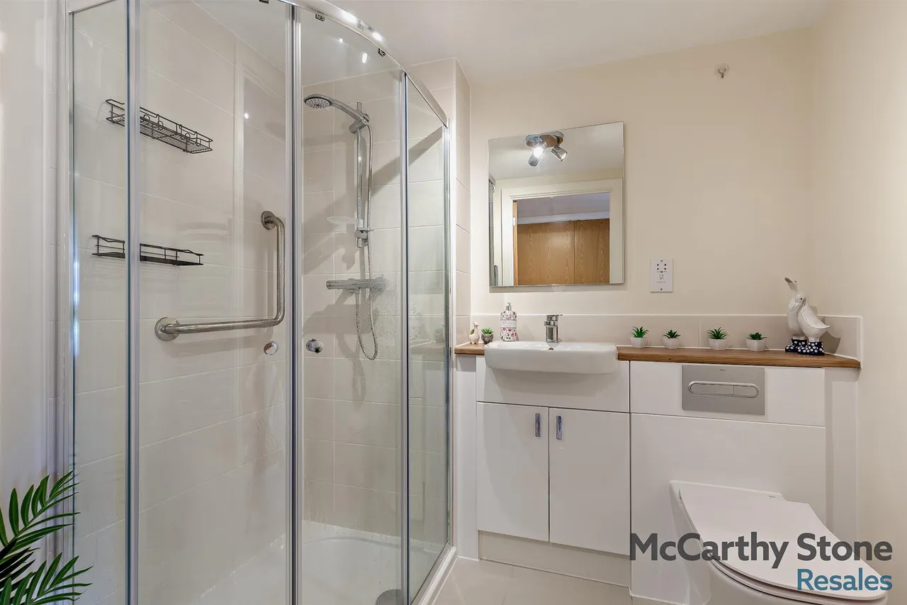 Orchard Lane, Alton, GU34, photo 5