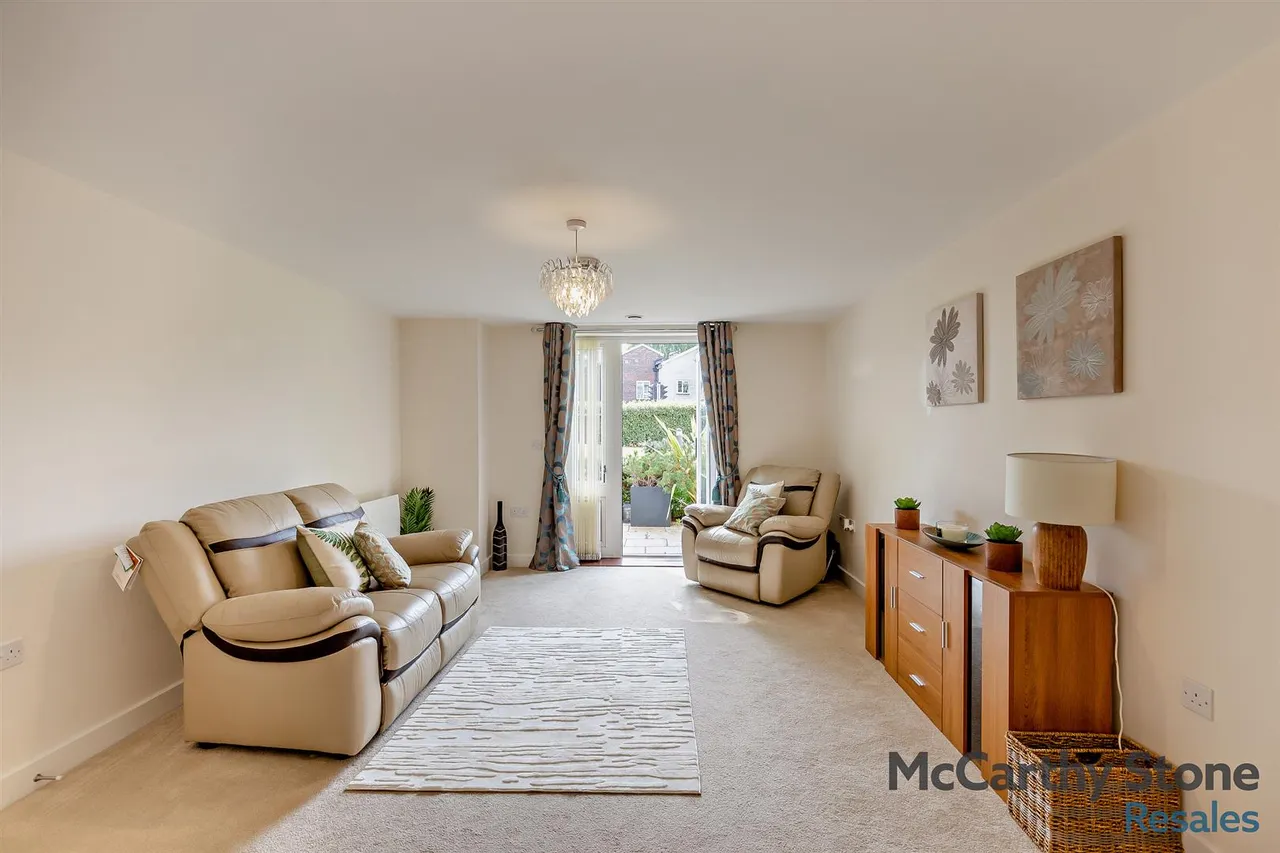 Orchard Lane, Alton, GU34, photo 11