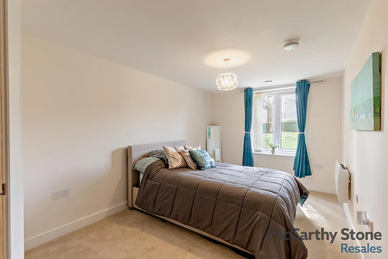 Orchard Lane, Alton, GU34, photo 4
