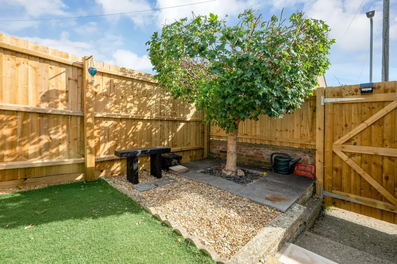 East Street, Stamford, PE9, photo 11